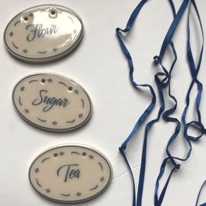 5 Longaberger Basket tie-ons